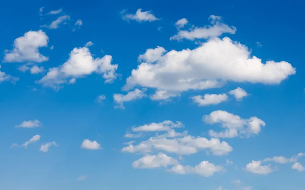 Blue sky and clouds — Stock Photo, Image