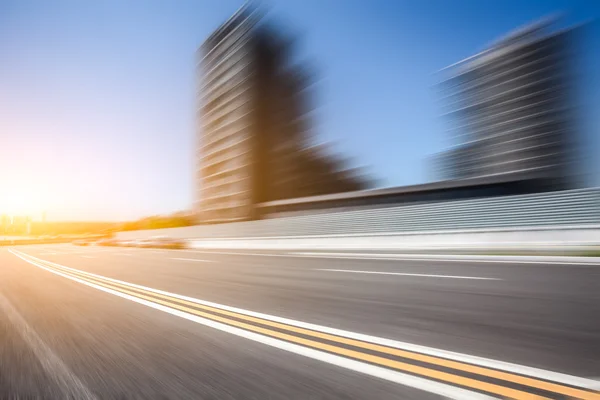 Desfocagem do movimento da estrada — Fotografia de Stock