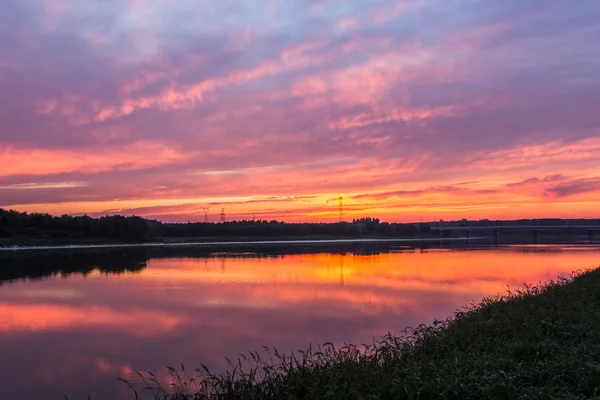 Lake at sunset — Stock Photo, Image