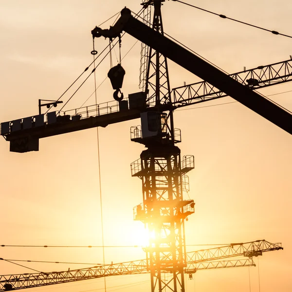 Silhouette of construction site — Stock Photo, Image