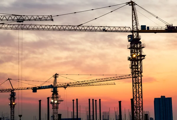 Silhouette of construction site — Stock Photo, Image