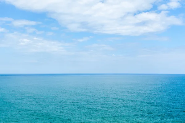 El mar azul y el cielo —  Fotos de Stock
