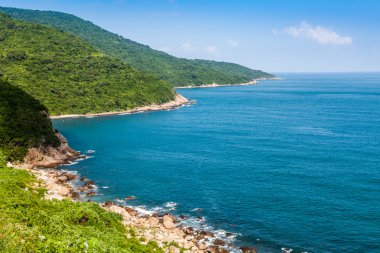 Dağ altında Vietnam, bay