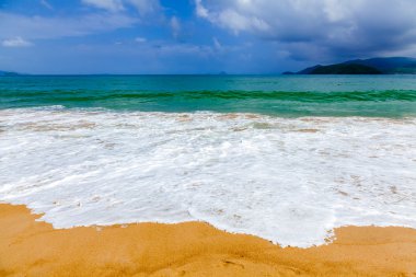 kum plaj vietnam deniz