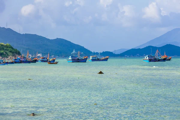 Fishing boats in marina at Nha Trang, Vietnam — Stock Photo, Image