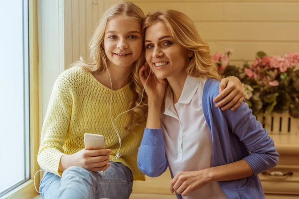 Moeder en dochter — Stockfoto