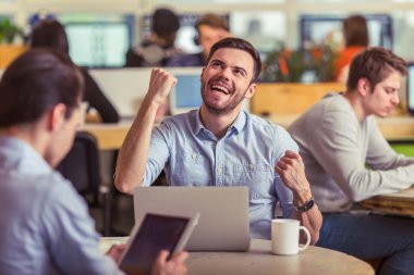 Genç serbest çalışma