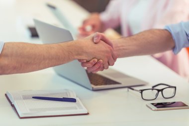 Genç serbest çalışma