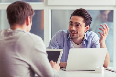 Genç serbest çalışma