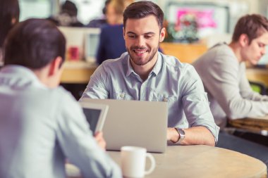 Genç serbest çalışma