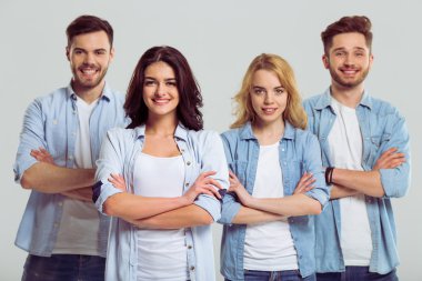 Gençler kot pantolon