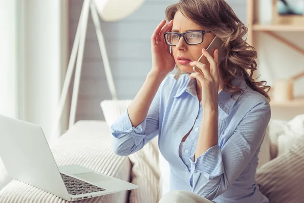 güzel bir kadın çalışma