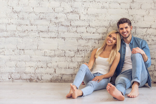 Красивые молодые пары
