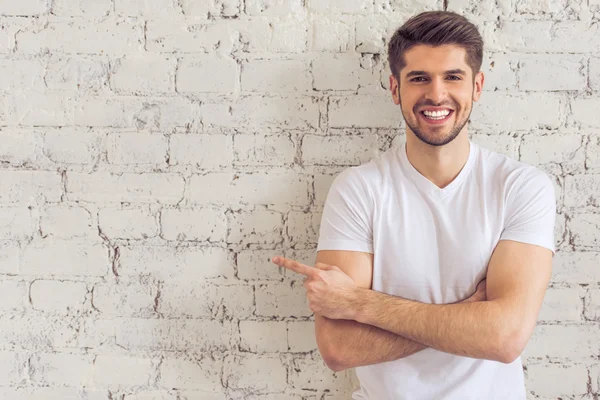 Handsome young man — Stock Photo, Image