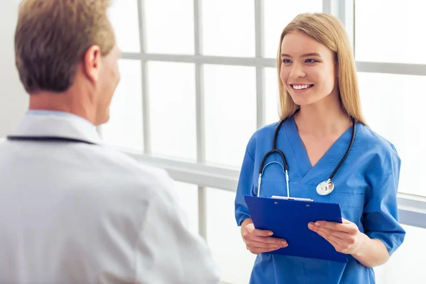 Beautiful doctors working — Stock Photo, Image