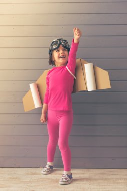 Sevimli küçük astronot