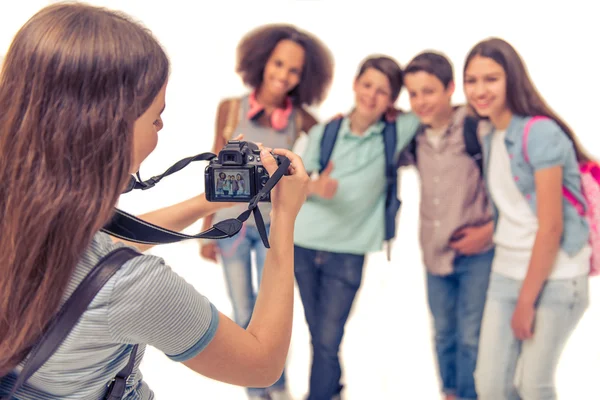 Groep van tieners — Stockfoto