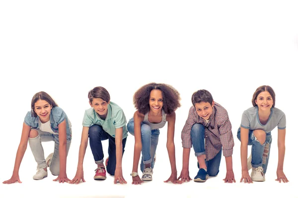 Grupo de adolescentes — Fotografia de Stock