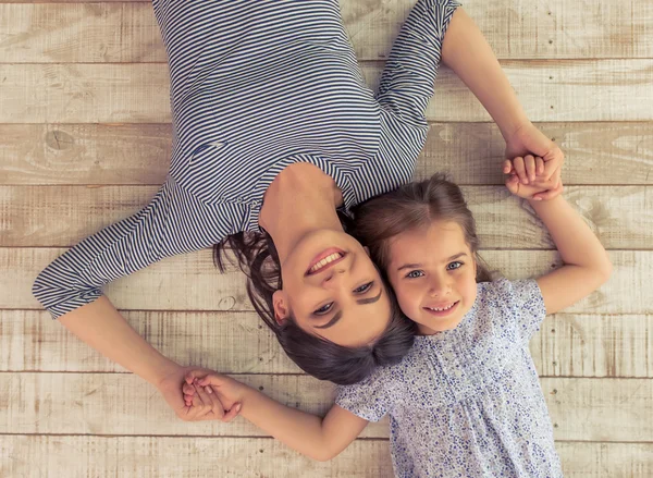 Mamma och dotter — Stockfoto