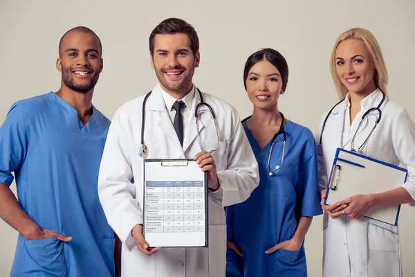 Group of medical doctors — Stock Photo, Image