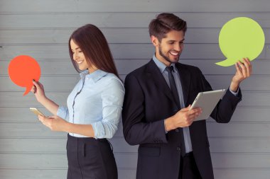 Güzel iş çift konuşma balonları ile