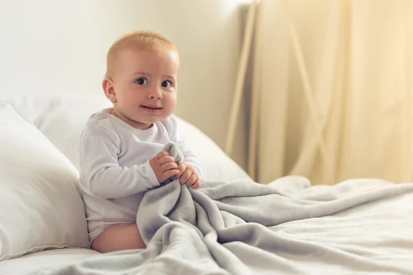 Cute baby at home — Stock Photo, Image