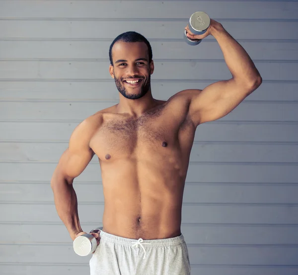 Guapo afroamericano deportista — Foto de Stock