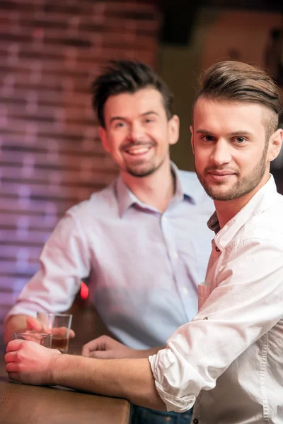 Mannen met whisky — Stockfoto