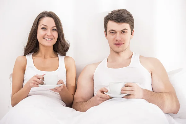 Pequeno-almoço na cama — Fotografia de Stock