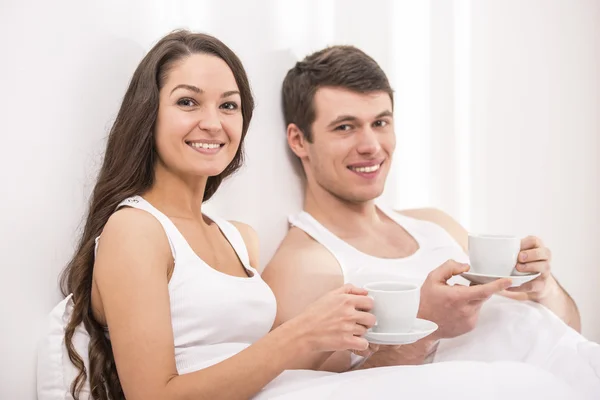 Pequeno-almoço na cama — Fotografia de Stock