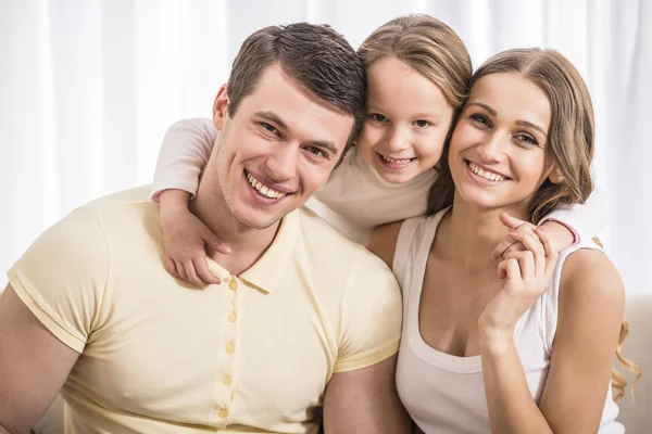 Happy family — Stock Photo, Image