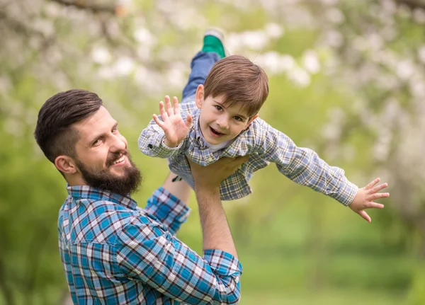 Baba ve oğul — Stok fotoğraf