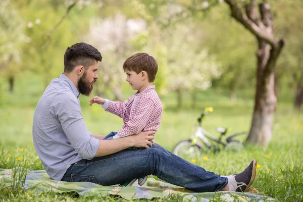 Père et fils — Photo