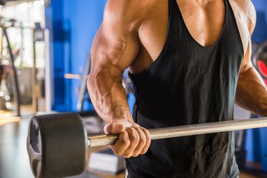 Vücut geliştirmeci vasıl jimnastik salonu