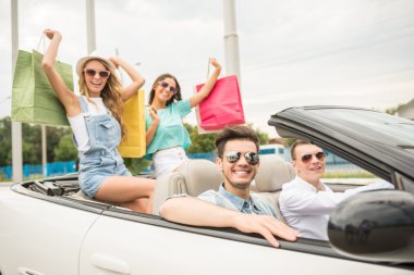 Arkadaşlar Cabriolet