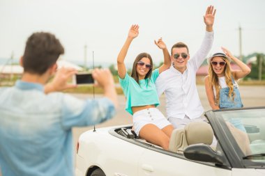 Arkadaşlar Cabriolet