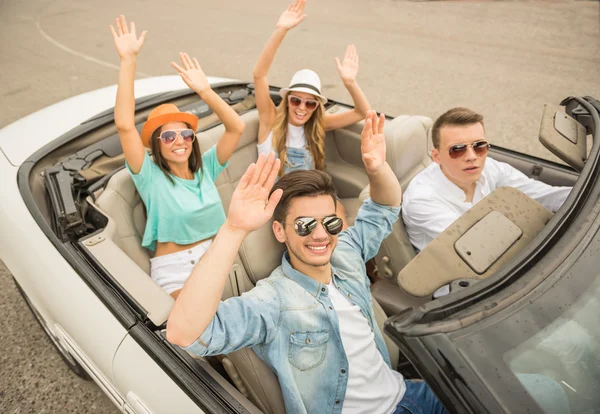 Friends in cabriolet — Stock Photo, Image