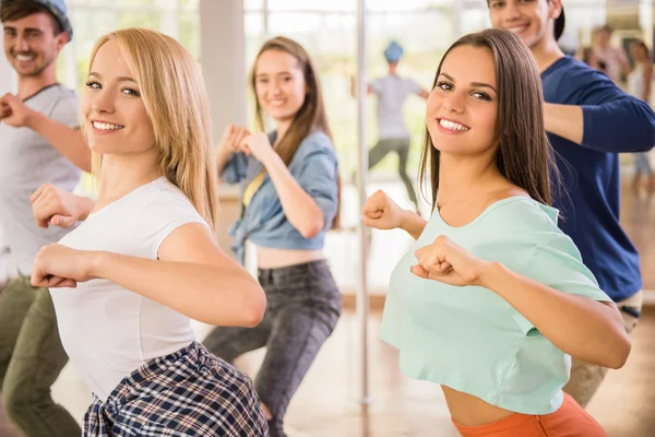 Dancing people — Stock Photo, Image