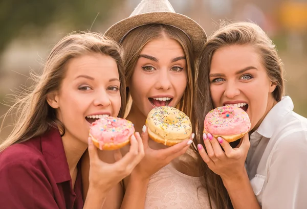 Meninas felizes — Fotografia de Stock