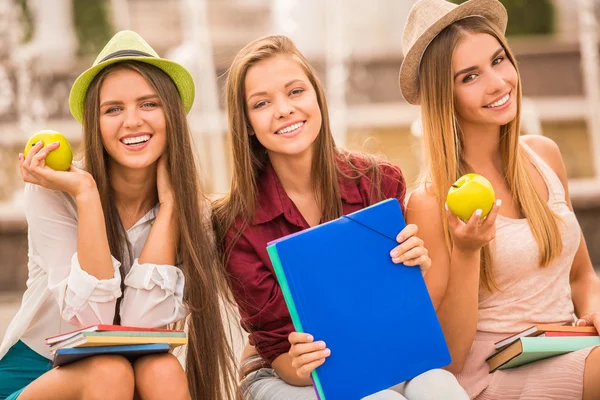 Happy Girls — Stock Photo, Image