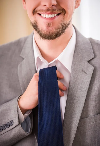 Hombre de negocios vestido para trabajar — Foto de Stock