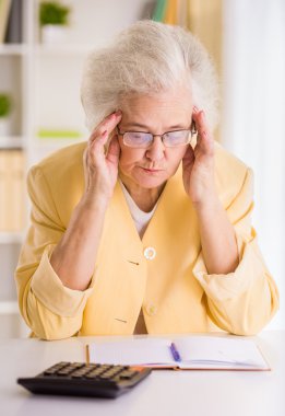 Yaşlı bir kadının portresi