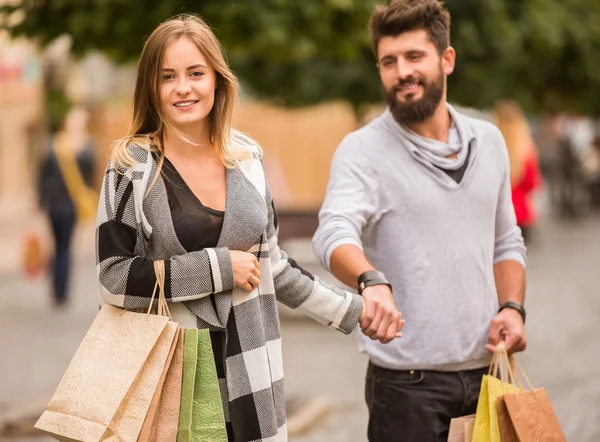 Par på promenad — Stockfoto