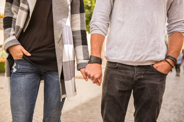 Couple on walk — Stock Photo, Image