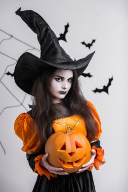 Çocuklar Cadılar Bayramı kutlamak