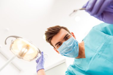 Profesyonel diş hekimi office