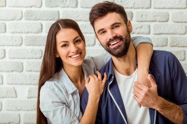  bir grup genç insan