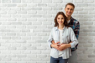 Stüdyodaki genç çift