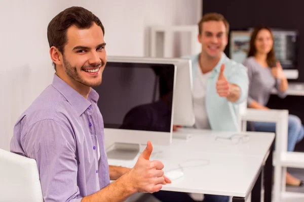 Young successful team working — Stock Photo, Image