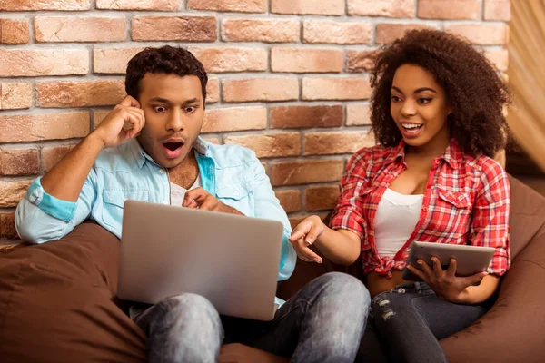 Attractive Afro-American couple — Stok fotoğraf